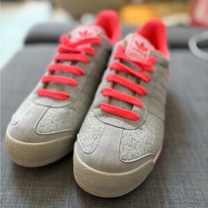 Adidas Gray Sneakers with Vibrant Pink Accents